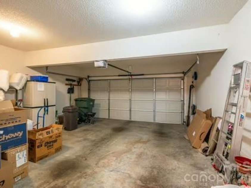 1614 Iverness Court, Gastonia, NC 28056.  MLS# CAR4368454, YatesRealty ID 18388. 