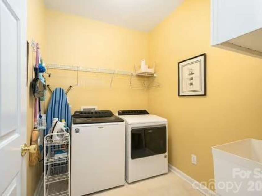 1614 Iverness Court, Gastonia, NC 28056.  MLS# CAR4368454, YatesRealty ID 18388. 