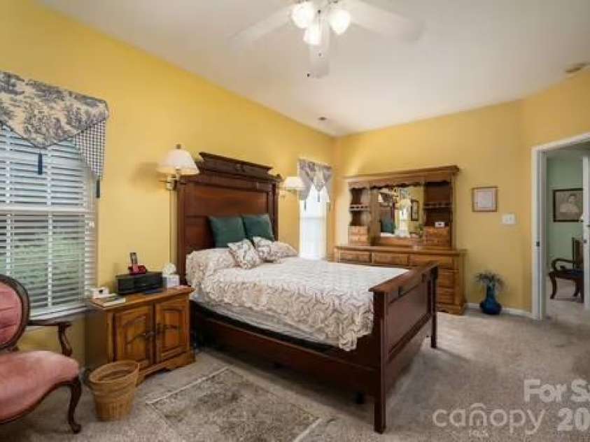 1614 Iverness Court, Gastonia, NC 28056.  MLS# CAR4368454, YatesRealty ID 18388. 
