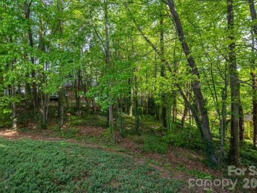 1614 Iverness Court, Gastonia, NC 28056.  MLS# CAR4368454, YatesRealty ID 18388. 