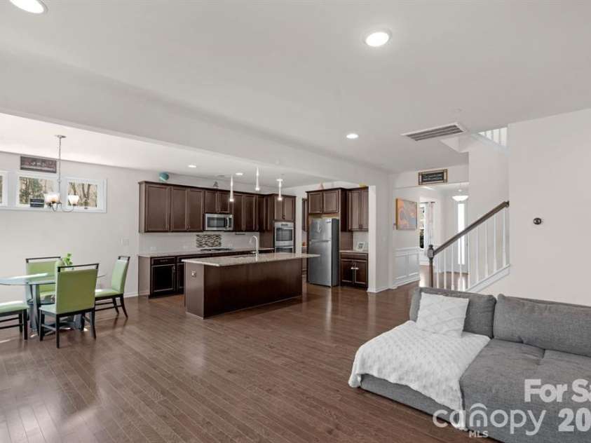 930 Parkland Place, Concord, NC 28027.  MLS# CAR4394896, YatesRealty ID 18389. 
