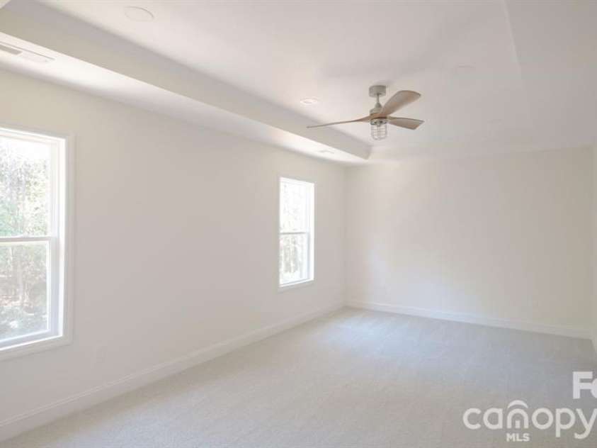 930 Parkland Place, Concord, NC 28027.  MLS# CAR4394896, YatesRealty ID 18389. 