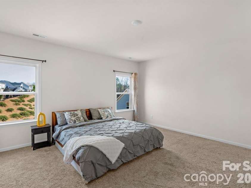 930 Parkland Place, Concord, NC 28027.  MLS# CAR4394896, YatesRealty ID 18389. 