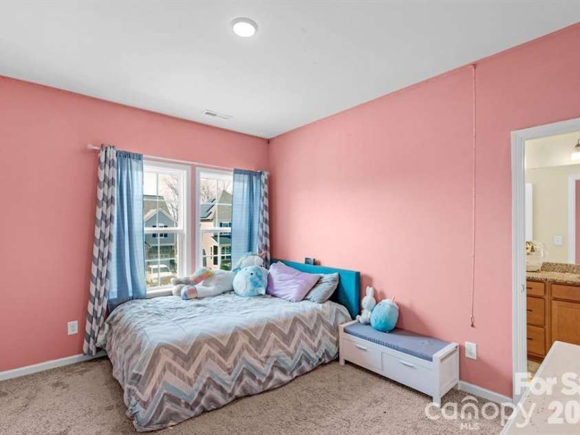 930 Parkland Place, Concord, NC 28027.  MLS# CAR4394896, YatesRealty ID 18389. 