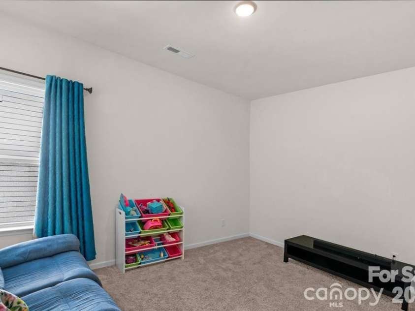 930 Parkland Place, Concord, NC 28027.  MLS# CAR4394896, YatesRealty ID 18389. 