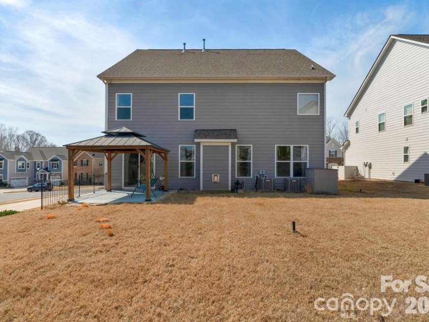 930 Parkland Place, Concord, NC 28027.  MLS# CAR4394896, YatesRealty ID 18389. 