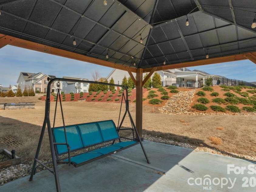 930 Parkland Place, Concord, NC 28027.  MLS# CAR4394896, YatesRealty ID 18389. 