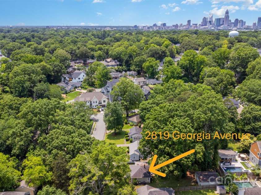 2819 Georgia Avenue, Charlotte, NC 28205.  MLS# CAR4266424, YatesRealty ID 18393. 