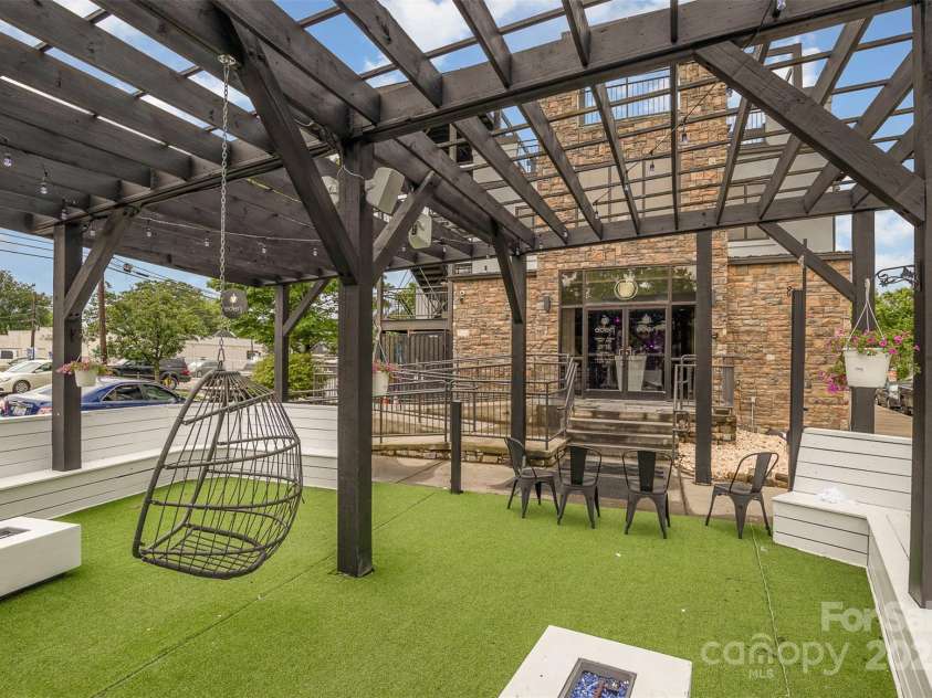 2819 Georgia Avenue, Charlotte, NC 28205.  MLS# CAR4266424, YatesRealty ID 18393. 