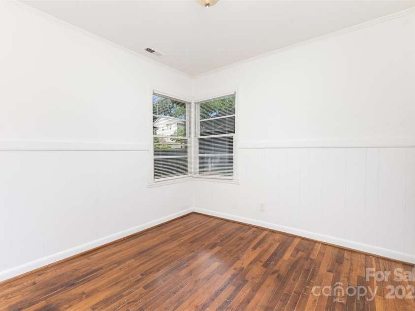 2819 Georgia Avenue, Charlotte, NC 28205.  MLS# CAR4266424, YatesRealty ID 18393. Secondary bedroom.