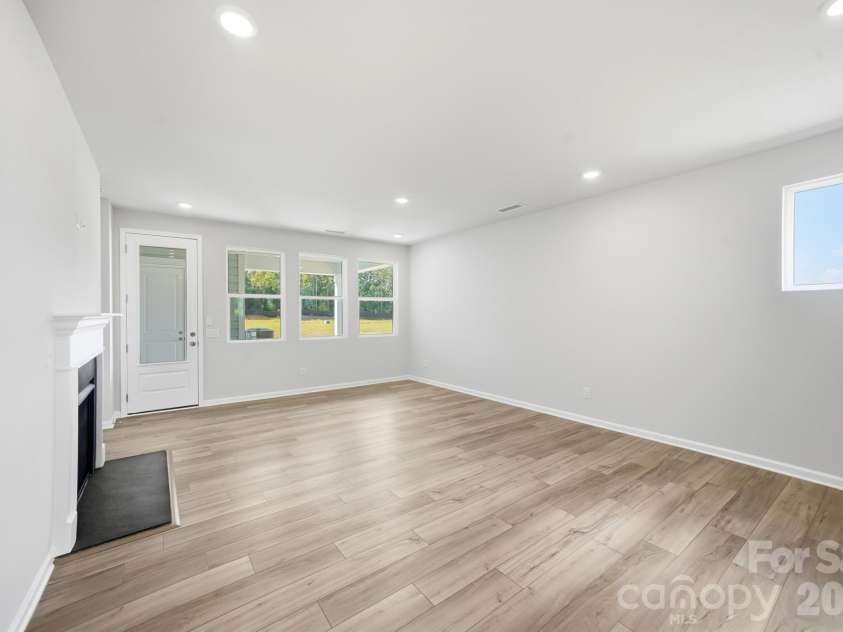 449 Spire Street, Rock Hill, SC 29730.  MLS# CAR4368744, YatesRealty ID 18394. 
