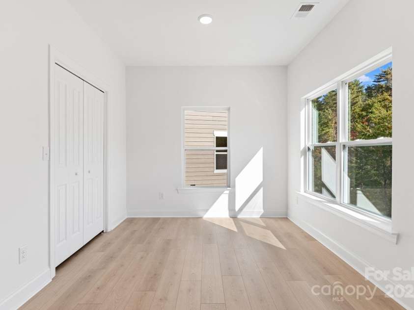 181 Cherry Springs Lane, Asheville, NC 28804.  MLS# CAR4269038, YatesRealty ID 18398. Representative photo