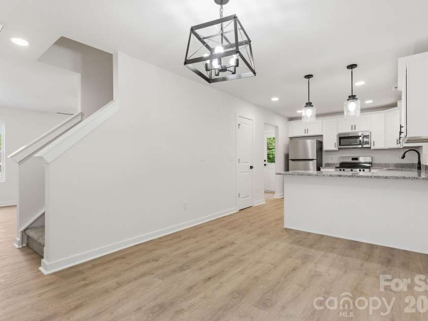 274 Bellhaven Place, Concord, NC 28027.  MLS# CAR4369397, YatesRealty ID 18399. Dining Area & Kitchen