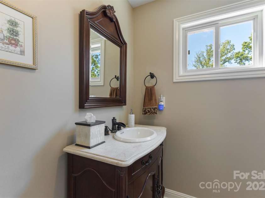 1114 Sunset Lane, Anderson, SC 29626.  MLS# CAR4206180, YatesRealty ID 1840. 