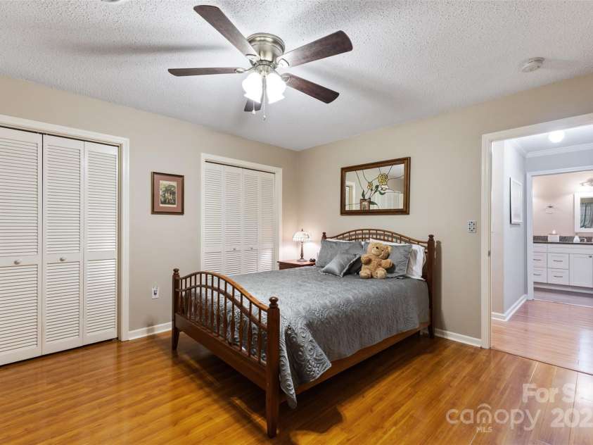 1114 Sunset Lane, Anderson, SC 29626.  MLS# CAR4206180, YatesRealty ID 1840. 