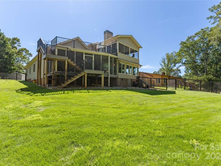 1114 Sunset Lane, Anderson, SC 29626.  MLS# CAR4206180, YatesRealty ID 1840. 