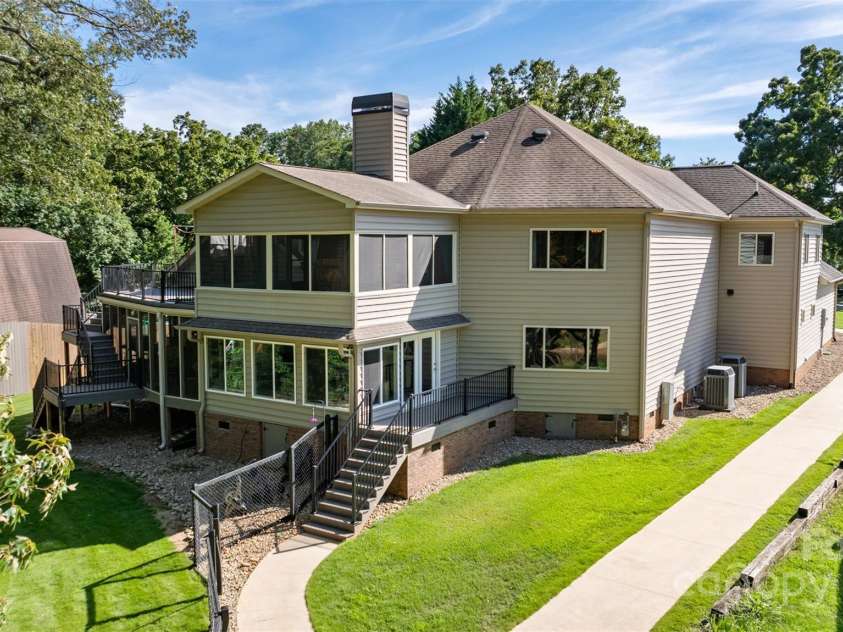 1114 Sunset Lane, Anderson, SC 29626.  MLS# CAR4206180, YatesRealty ID 1840. 