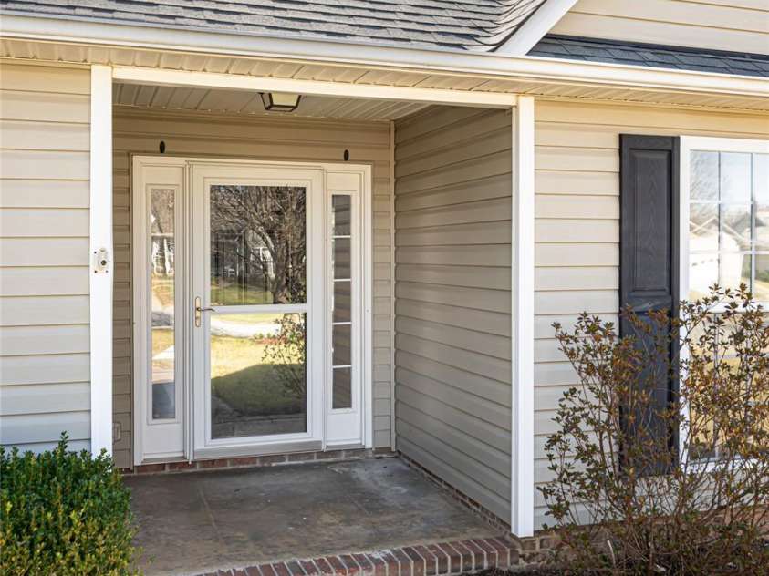 176 Running Briar Road, Fletcher, NC 28732.  MLS# CAR4203748, YatesRealty ID 18400. 