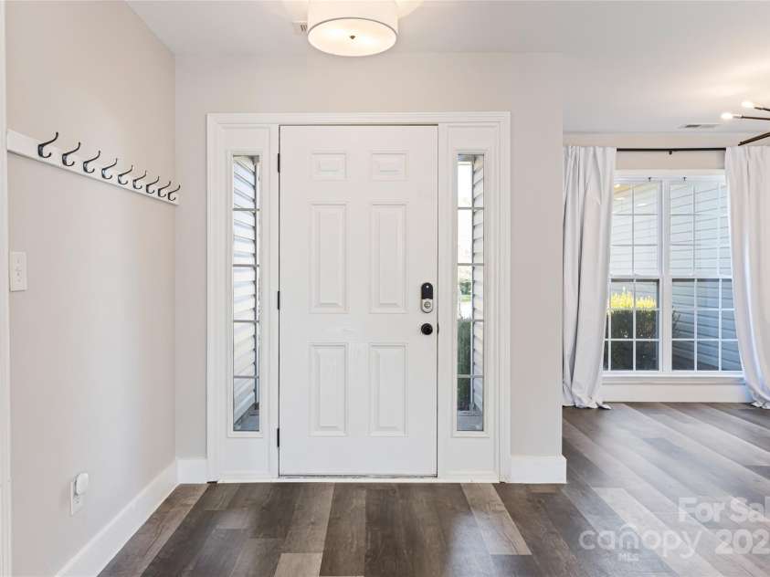176 Running Briar Road, Fletcher, NC 28732.  MLS# CAR4203748, YatesRealty ID 18400. 