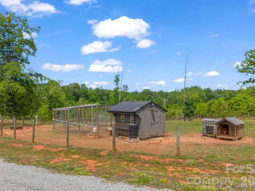 288 Maypole Court, Forest City, NC 28043.  MLS# CAR4308136, YatesRealty ID 18401. 