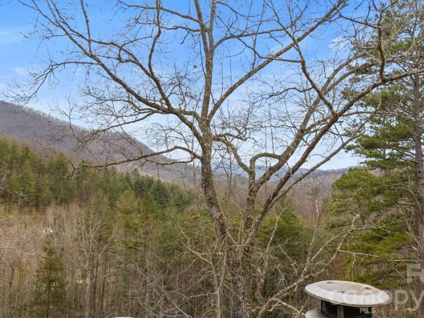 113 Cardinal Drive, Franklin, NC 28734.  MLS# CAR4360002, YatesRealty ID 18402. 