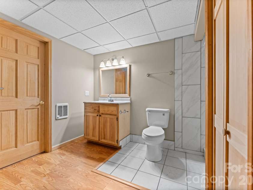 113 Cardinal Drive, Franklin, NC 28734.  MLS# CAR4360002, YatesRealty ID 18402. 