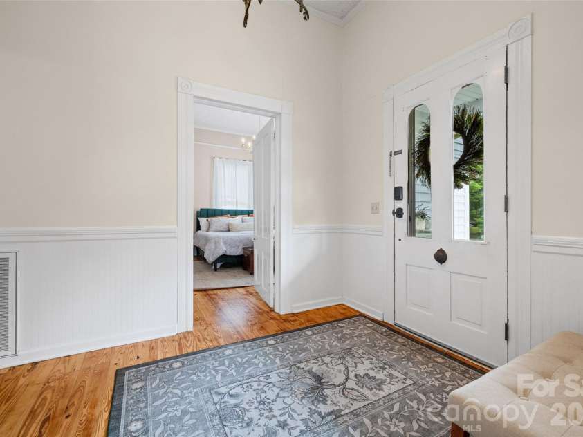 231 Jefferson Street, York, SC 29745.  MLS# CAR4365784, YatesRealty ID 18403. 