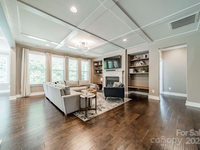 12107 Grey Partridge Drive, Charlotte, NC 28278.  MLS# CAR4258400, YatesRealty ID 18404. 