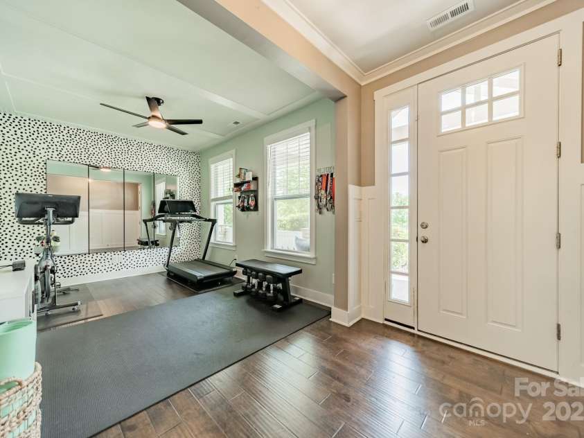 12107 Grey Partridge Drive, Charlotte, NC 28278.  MLS# CAR4258400, YatesRealty ID 18404. 