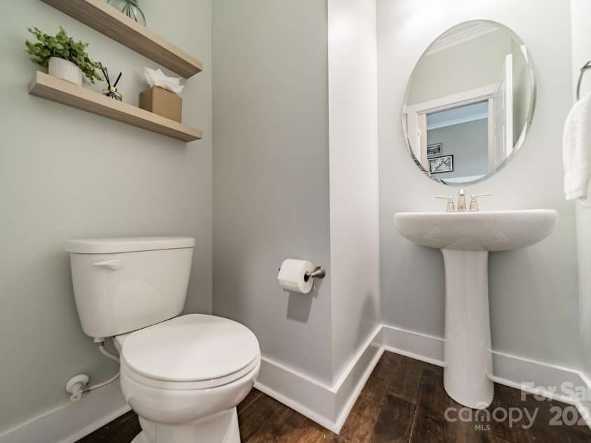 12107 Grey Partridge Drive, Charlotte, NC 28278.  MLS# CAR4258400, YatesRealty ID 18404. 