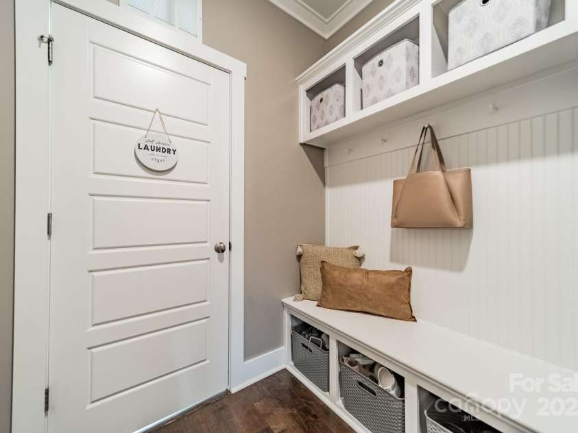 12107 Grey Partridge Drive, Charlotte, NC 28278.  MLS# CAR4258400, YatesRealty ID 18404. 