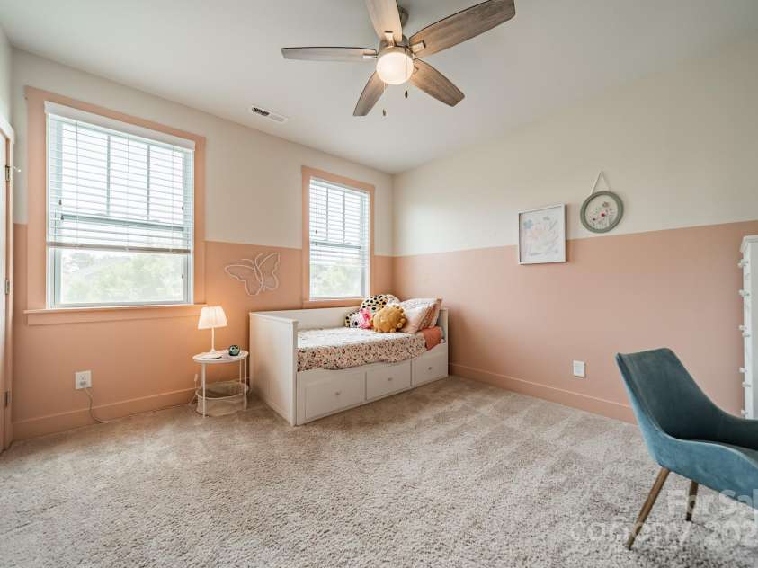 12107 Grey Partridge Drive, Charlotte, NC 28278.  MLS# CAR4258400, YatesRealty ID 18404. 