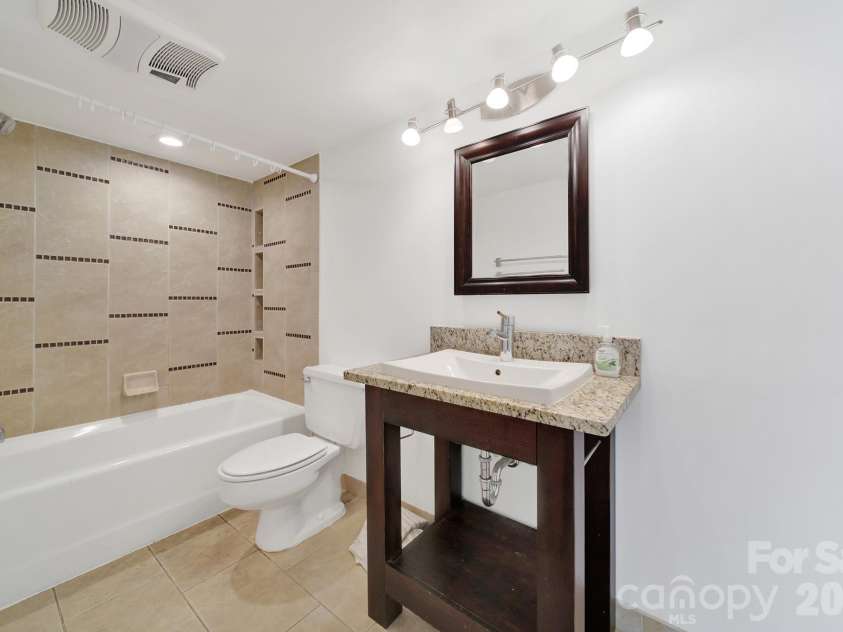 58 Ridgeport Road, Clover, SC 29710.  MLS# CAR4376847, YatesRealty ID 18405. Downstairs Full Bathroom