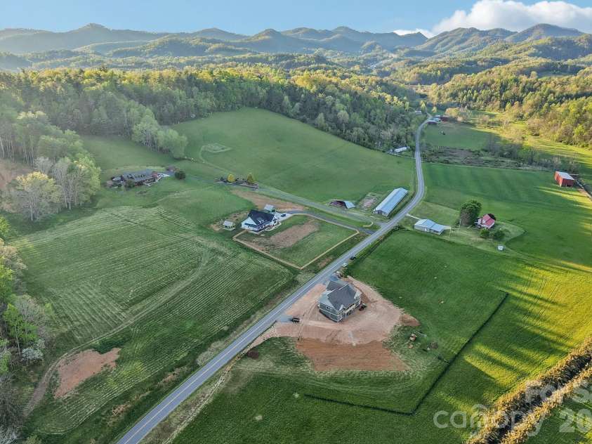 1060 California Creek Road, Mars Hill, NC 28754.  MLS# CAR4377594, YatesRealty ID 18407. 