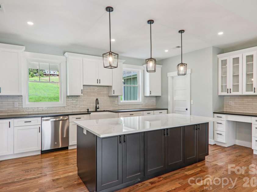 1060 California Creek Road, Mars Hill, NC 28754.  MLS# CAR4377594, YatesRealty ID 18407. 