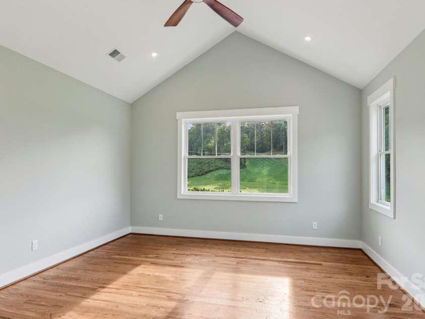 1060 California Creek Road, Mars Hill, NC 28754.  MLS# CAR4377594, YatesRealty ID 18407. 