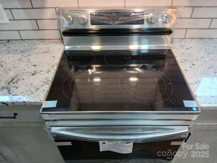 105 Inman Avenue, Bessemer City, NC 28016.  MLS# CAR4219453, YatesRealty ID 18408. 