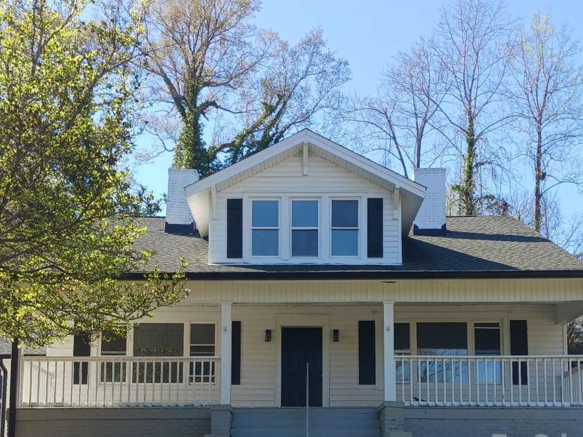 105 Inman Avenue, Bessemer City, NC 28016.  MLS# CAR4337137, YatesRealty ID 18408. 