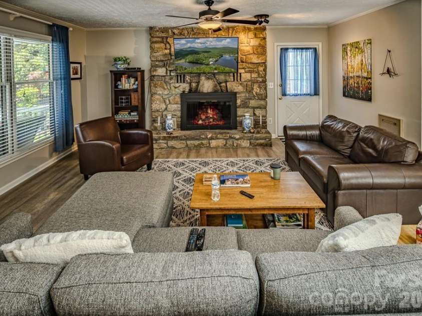 38 Rocky Meadows Road, Newland, NC 28657.  MLS# CAR4377593, YatesRealty ID 18409. 
