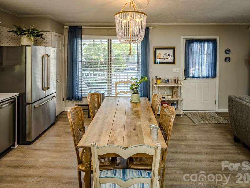 38 Rocky Meadows Road, Newland, NC 28657.  MLS# CAR4377593, YatesRealty ID 18409. 