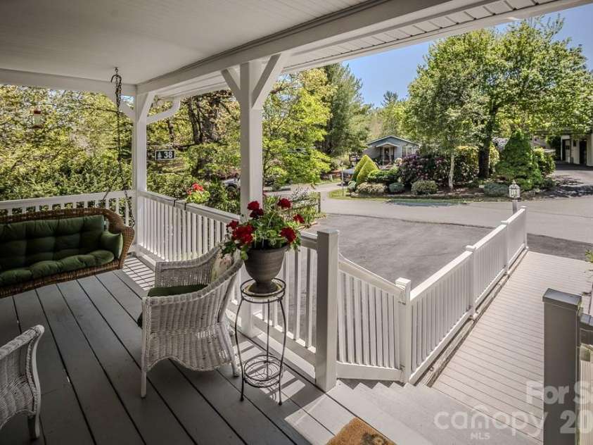 38 Rocky Meadows Road, Newland, NC 28657.  MLS# CAR4377593, YatesRealty ID 18409. 