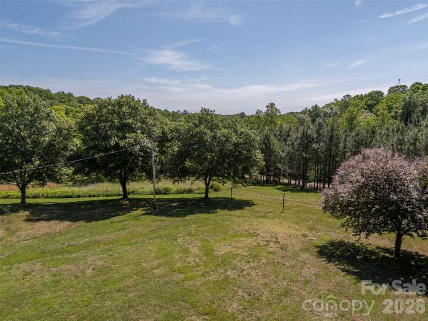 184 Clelo Drive, Casar, NC 28020.  MLS# CAR4375194, YatesRealty ID 18410. Beautiful Landscaping
