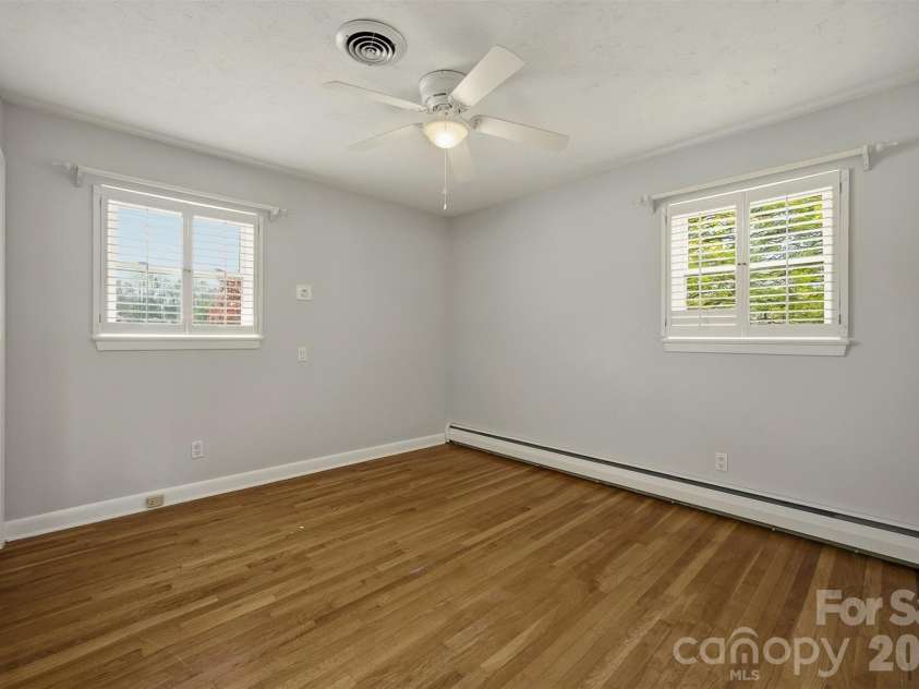 2174 Chester Avenue, Morganton, NC 28655.  MLS# CAR4377623, YatesRealty ID 18411. 