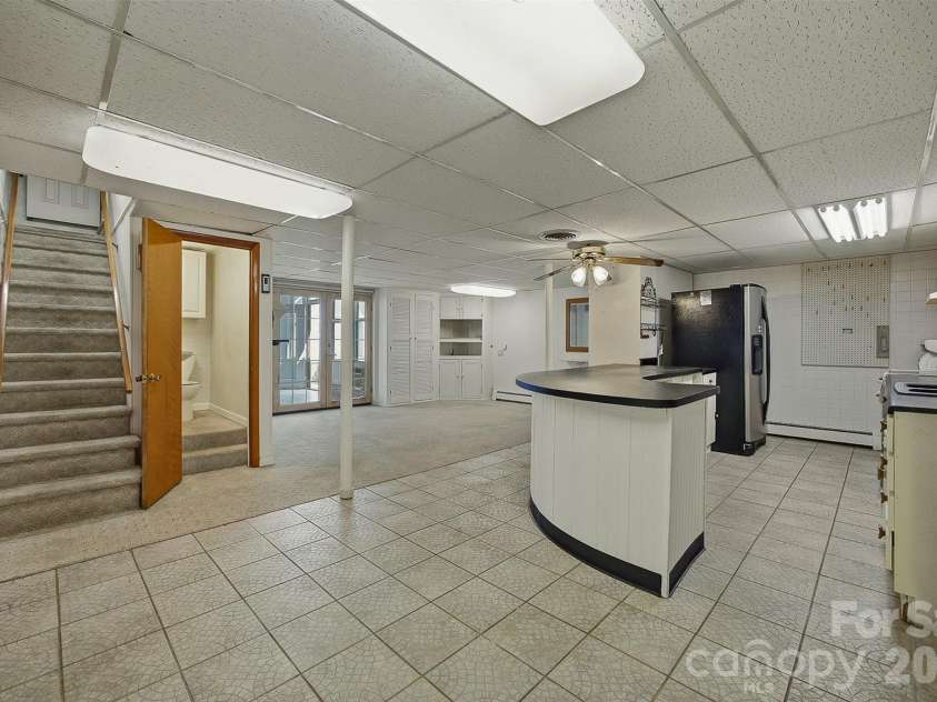 2174 Chester Avenue, Morganton, NC 28655.  MLS# CAR4377623, YatesRealty ID 18411. 