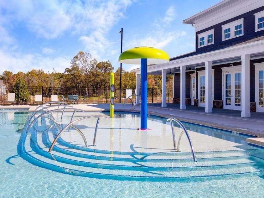 9639 Margrave Drive, Gastonia, NC 28056.  MLS# CAR4260593, YatesRealty ID 18411. Nolen Farm Pool