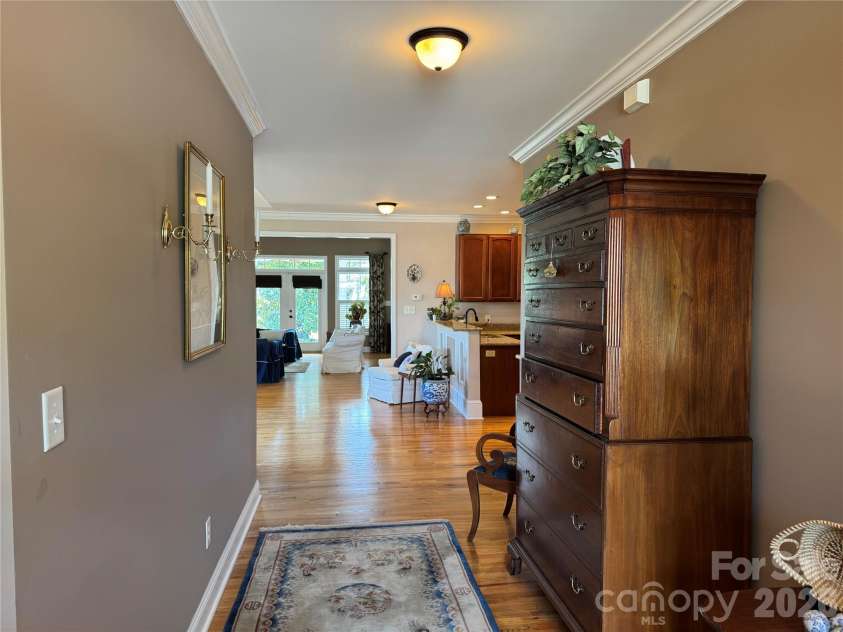 25 Copper Court, Hendersonville, NC 28792.  MLS# CAR4377349, YatesRealty ID 18412. 