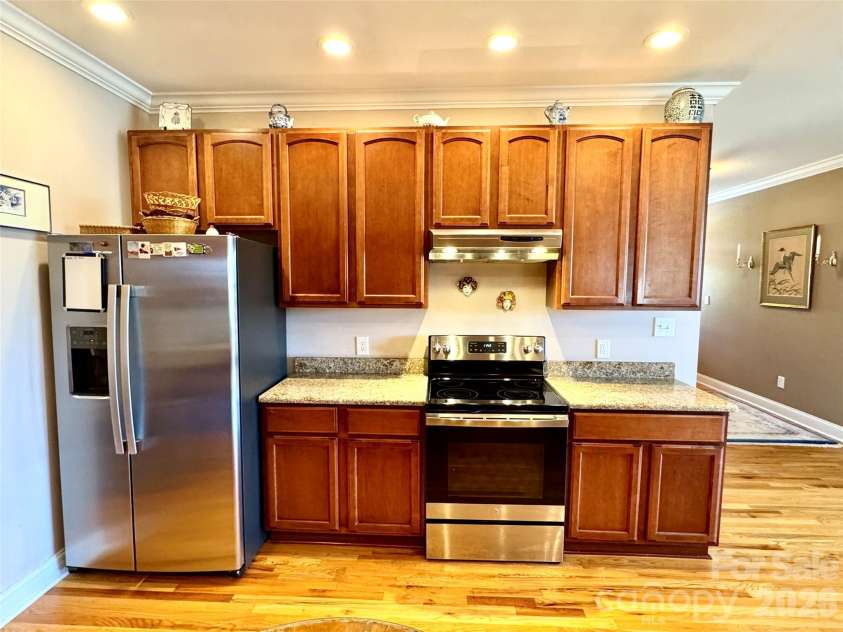 25 Copper Court, Hendersonville, NC 28792.  MLS# CAR4377349, YatesRealty ID 18412. 