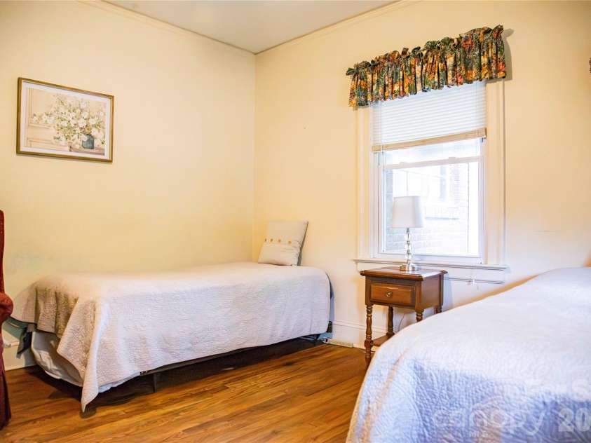 200 Main Street, Candor, NC 27229.  MLS# CAR4377488, YatesRealty ID 18415. 