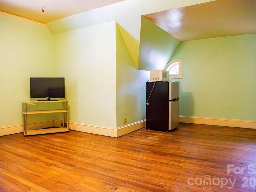200 Main Street, Candor, NC 27229.  MLS# CAR4377488, YatesRealty ID 18415. 