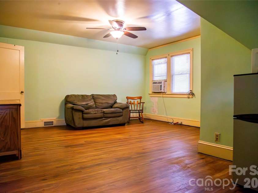 200 Main Street, Candor, NC 27229.  MLS# CAR4377488, YatesRealty ID 18415. 